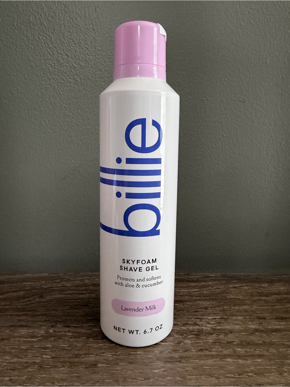 b.i.l.e Skyfoam Shave Gel - Lavender Milk (Pink Cap)